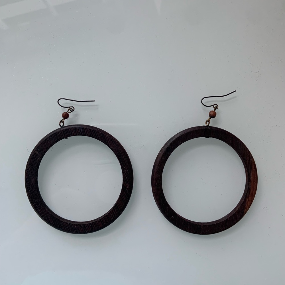 Solid wood hoop earrings - Picture 2 of 3